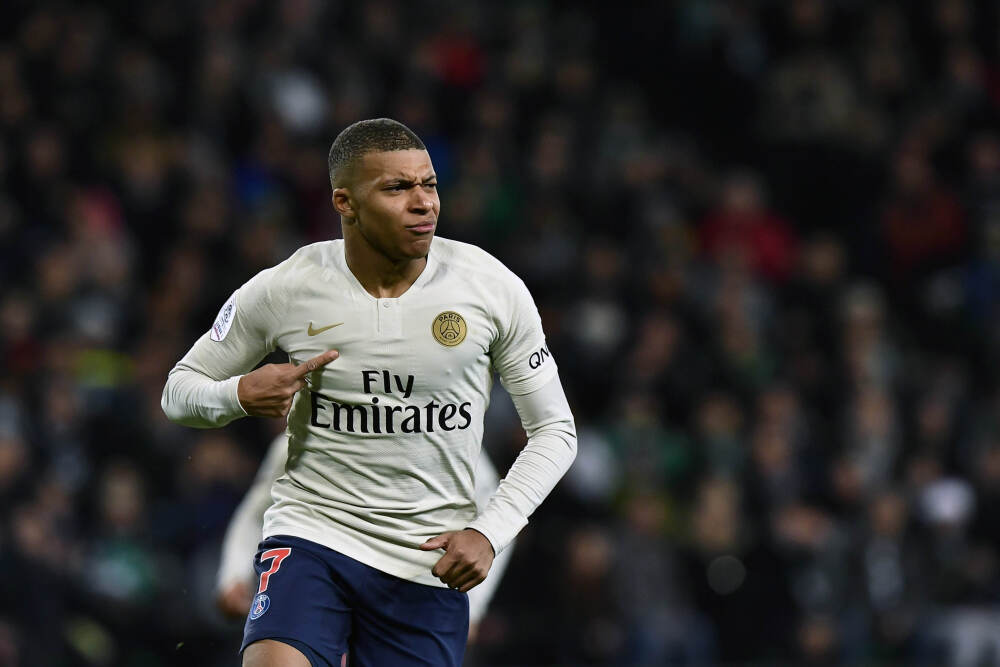 U23国足夺亚后的五个声音